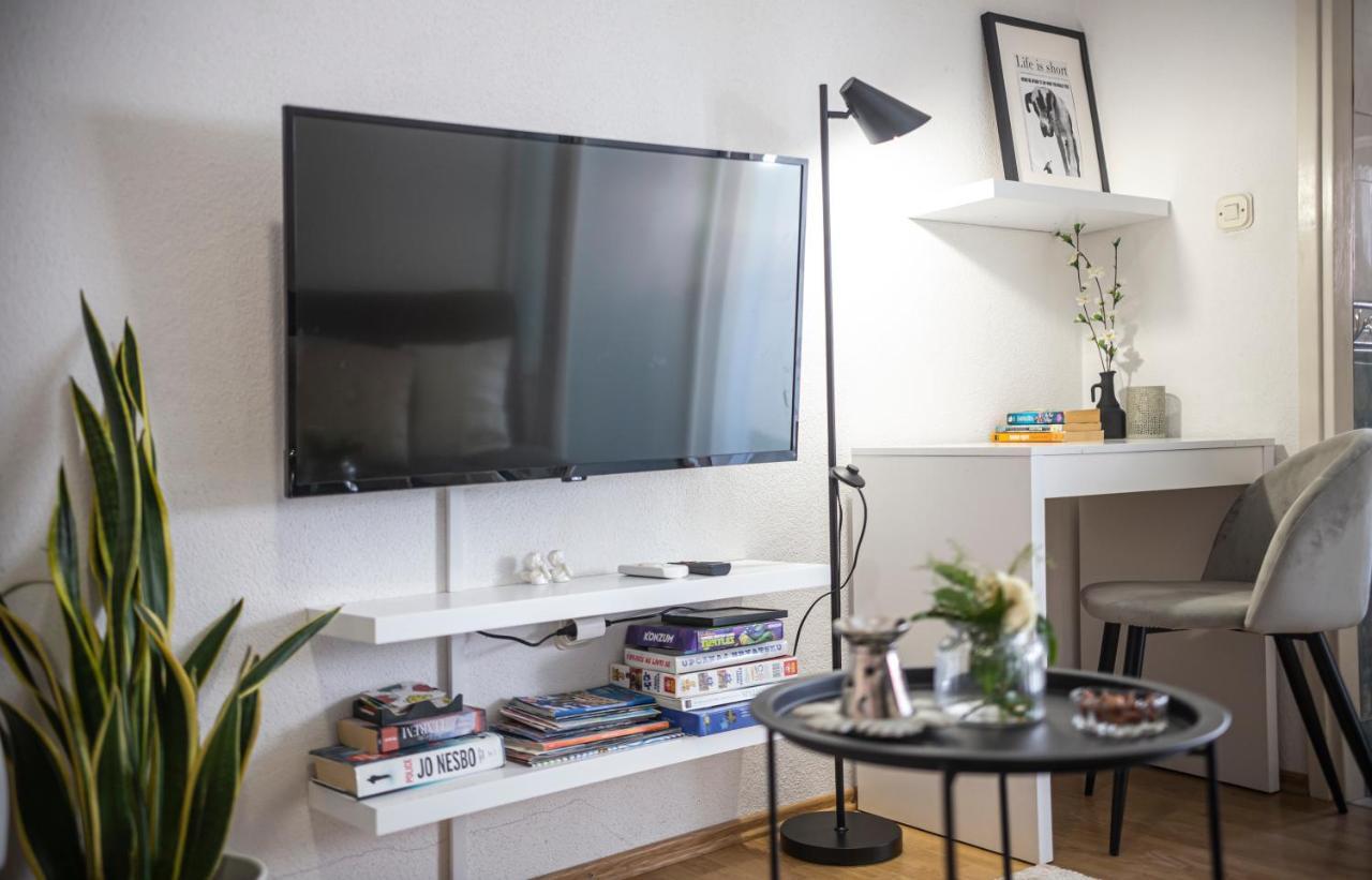 Apartmani Leo-Marin Makarska Extérieur photo